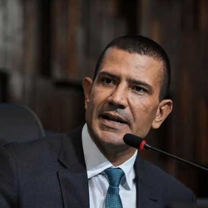 Assembleia do Rio pede a Fux que Douglas Ruas assuma o governo