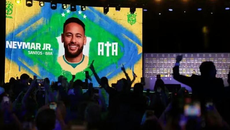 Convocação de Neymar para sua quarta Copa do Mundo foi destaque mundial — Foto: Reuters