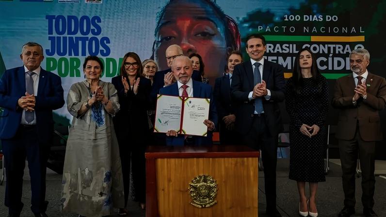 Presidente Lula assinou ambos os decretos nesta quarta-feira, 20 (Ricardo Stuckert/PR)