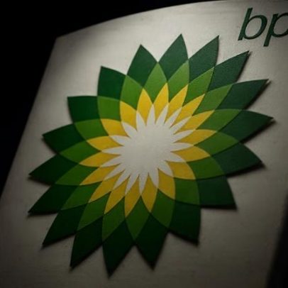 Presidente do conselho da BP é afastado por conduta grave