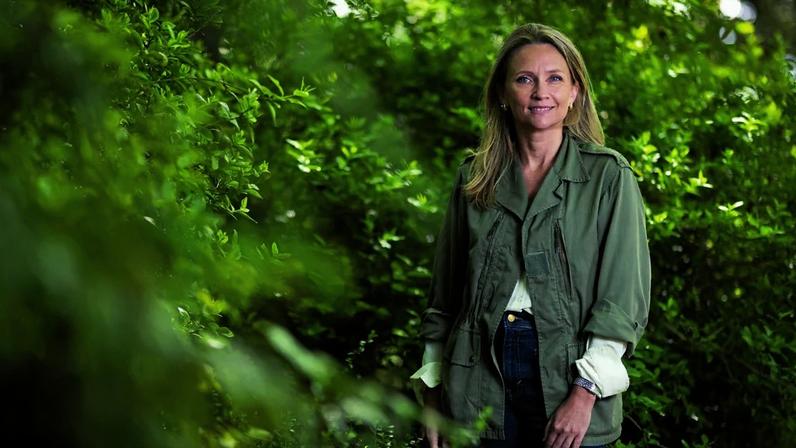 Criam agência de informação sobre solos; Adrienne de Malleray avalia saúde do solo