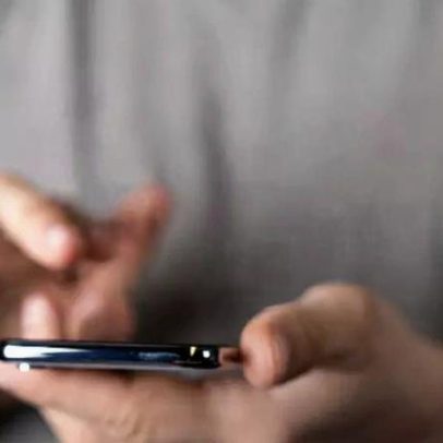 BluStone analisa a Sinatra AI, startup que corrige erros no e‑commerce