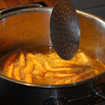 Batata frita pode conter substância potencialmente cancerígena