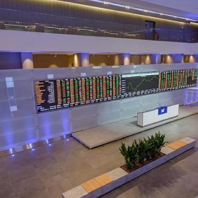 Bolsa brasileira cai para menor nível desde janeiro