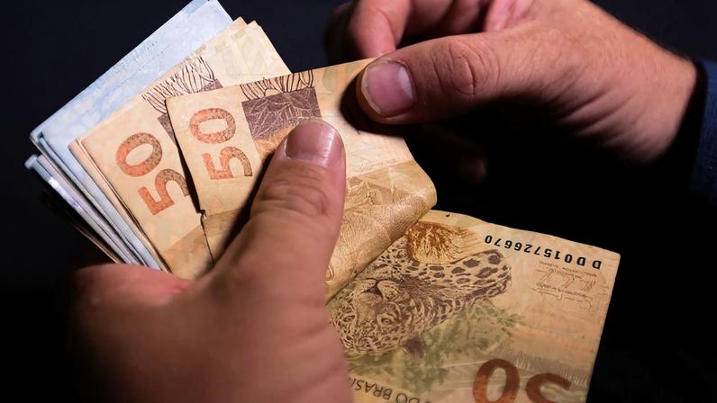 Contas no cartão de crédito são principal categoria de endividamento dos belo-horizontinos
