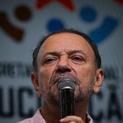 Edinho Silva diz que PT errou ao não assinar CPI do Master