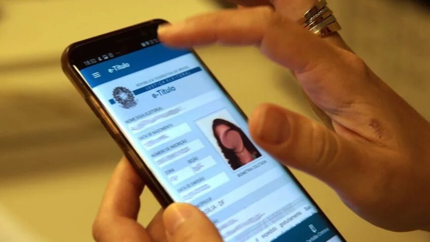 Como regularizar o título de eleitor pela internet