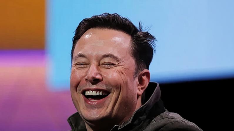 Elon Musk pode se tornar primeiro trilionário da história com IPO da SpaceX