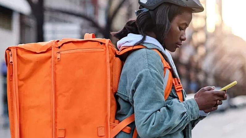 Governo pode processar Keeta e iFood por não cumprirem novas regras de delivery