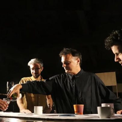 Coletivo mineiro Vende Peixe-se lança primeiro single no Teatro SESIMINAS