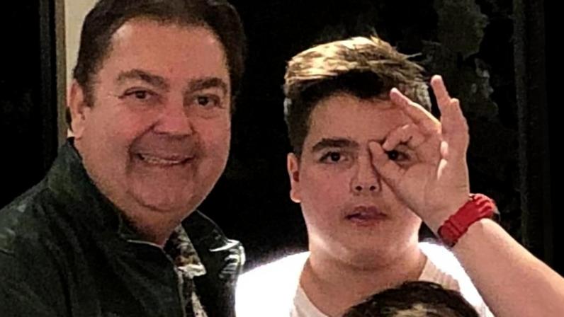 Faustão ao lado de seu filho, João Guilherme