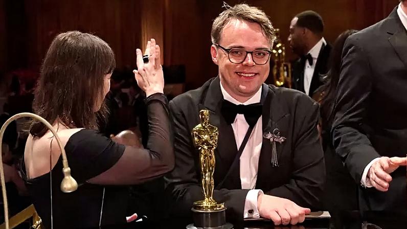 Pasha Talankian, vencedor do Oscar 2026 de Melhor Documentário por "Um Zé Ninguém Contra Putin"
