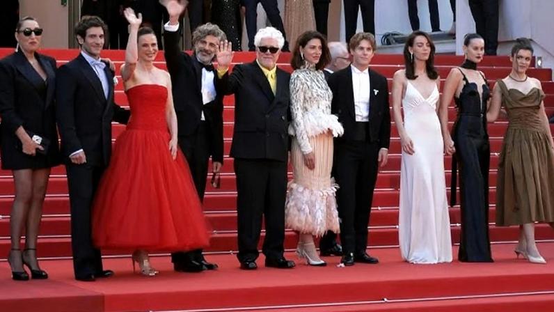 Almodóvar estreia 'Natal Amargo' em Cannes