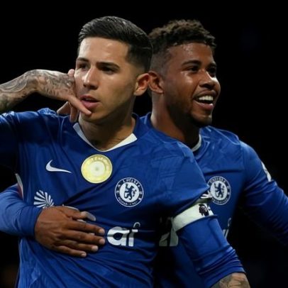 Chelsea vence Tottenham em jogo com gols anulados por Ancelotti