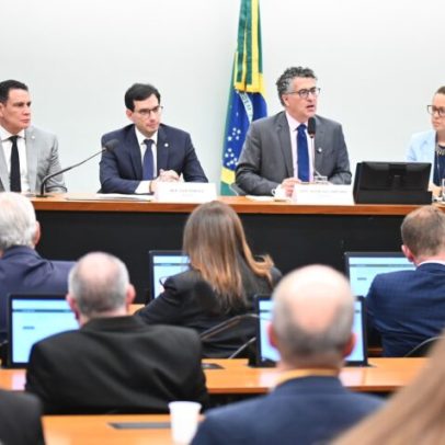 Comissão da PEC da 6x1 ouve ministros de Lula; cronograma é divulgado