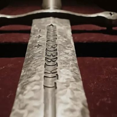 Espadas vikings revelam detalhe que parecia impossível há mil anos