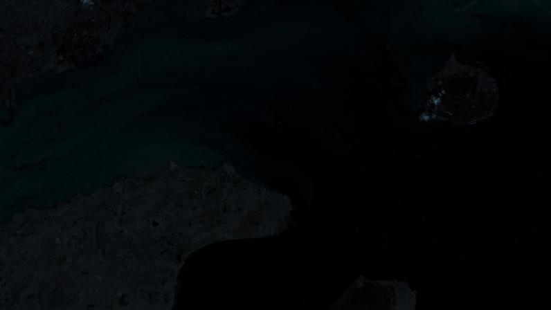 Imagem de satélite mostra movimento de navios no Estreito de Ormuz 2 de abril de 2026 UNIÃO EUROPEIA/COPERNICUS SENTINEL-2/Handout via REUTERS