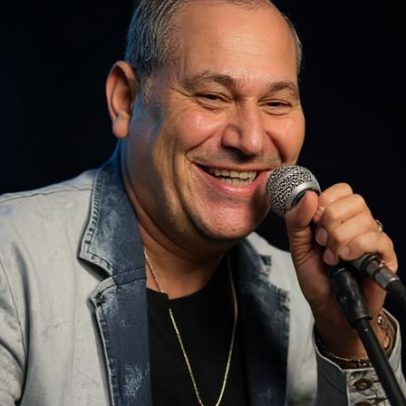 Chrigor é internado e cancela shows; fará endoscopia para investigação