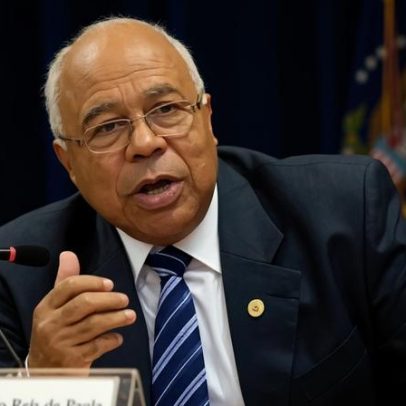 Ex-ministro do TST cobra CNJ contra ativismo político nos tribunais