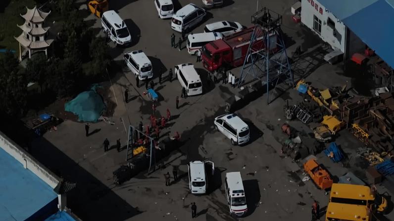 Explosão em mina de carvão na china teria deixado pelo menos 90 mortos. (Foto: Reprodução/CCTV)