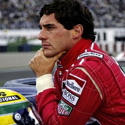 1º de maio de 1994: Fórmula 1 paralisa após a morte de Ayrton Senna
