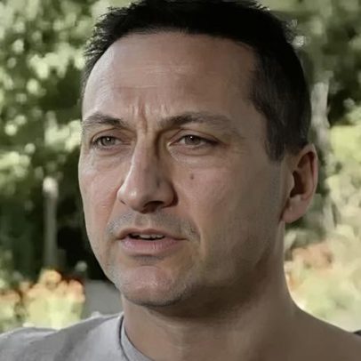 Polícia australiana prende dois suspeitos ligados ao atirador Dezi Freeman