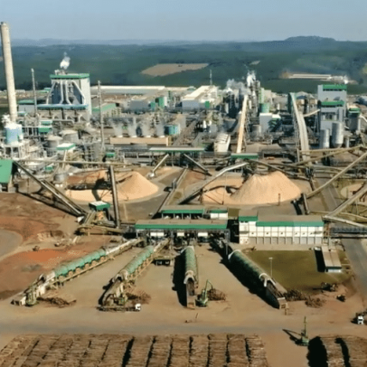 Klabin vende mais papel em 2026, mas lucra menos