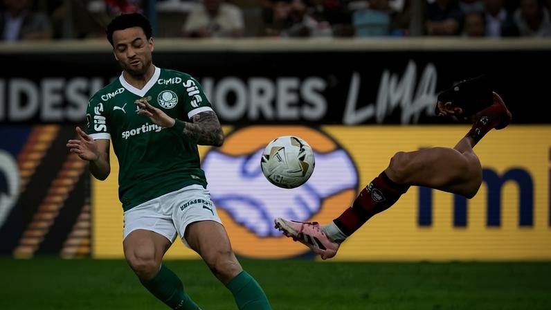 Felipe Anderson, do Palmeiras, jogam hoje (23) pela 17ª rodada do Brasileirão