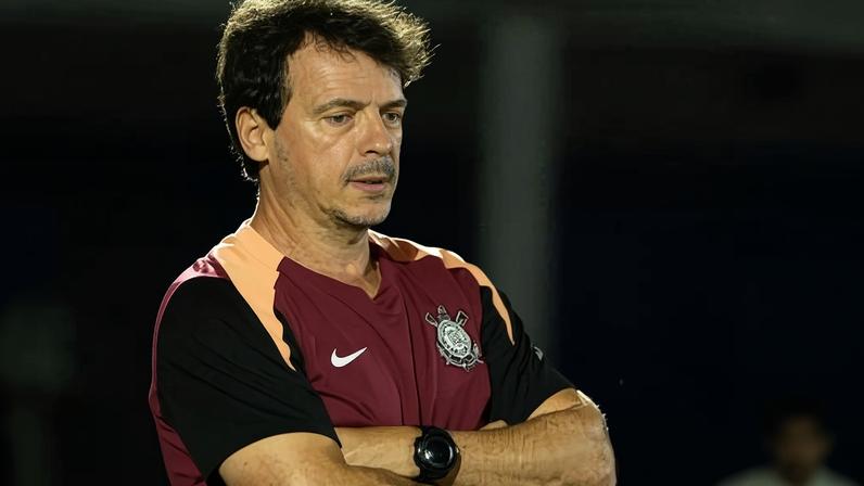 Fernando Diniz durante Mirassol e Corinthians, pelo Brasileirão