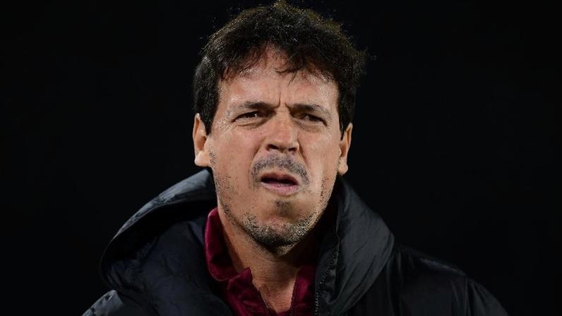 Fernando Diniz durante Peñarol e Corinthians em Montevidéu