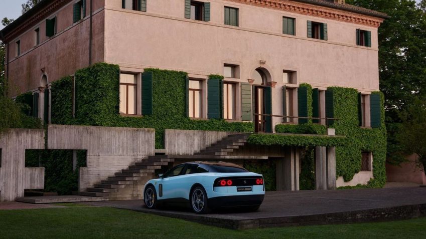 Ferrari Luce • Ferrari/Divulgação
