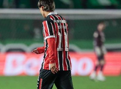 Quem é responsável pela eliminação do São Paulo na Copa do Brasil?