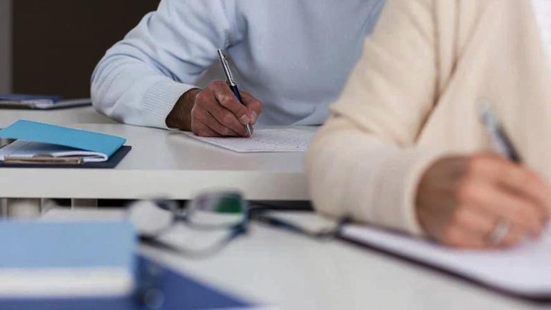 Concursos têm vagas em diversas áreas e em vários estados; remuneração chega a R$ 26,7 mil
