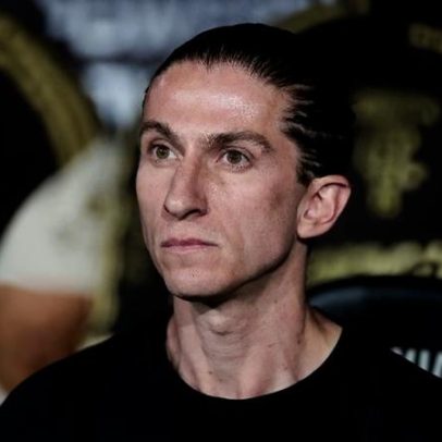 Filipe Luís fecha acordo e será técnico do Monaco