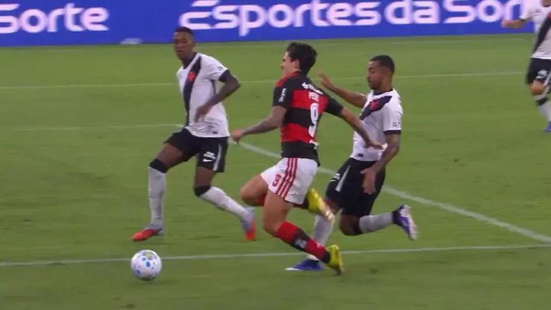 Áudio do VAR expõe bastidores da decisão de pênalti Flamengo x Vasco