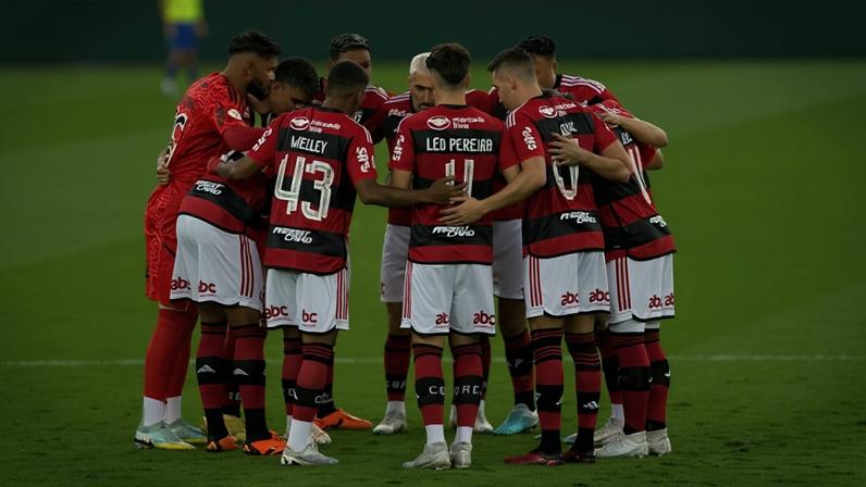 Torcedores do Flamengo ficaram na bronca com Wesley (Foto: Armando Paiva/ LANCE!)