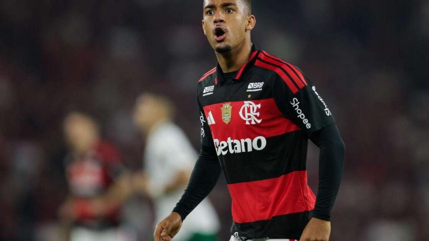 Samuel Lino (Flamengo) durante jogo contra o Palmeiras, no dia 23.05.2026.