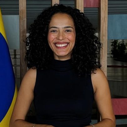 Funcionária exonerada do Itamaraty afirma ter procurado o governo