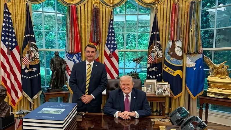 Flávio Bolsonaro e Donald Trump