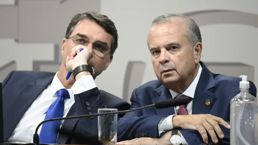Marinho afirma ter acionado Mendonça após áudio vazado de Flávio