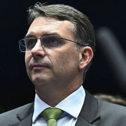 Vorcaro, Flávio e Zema: teste para a direita