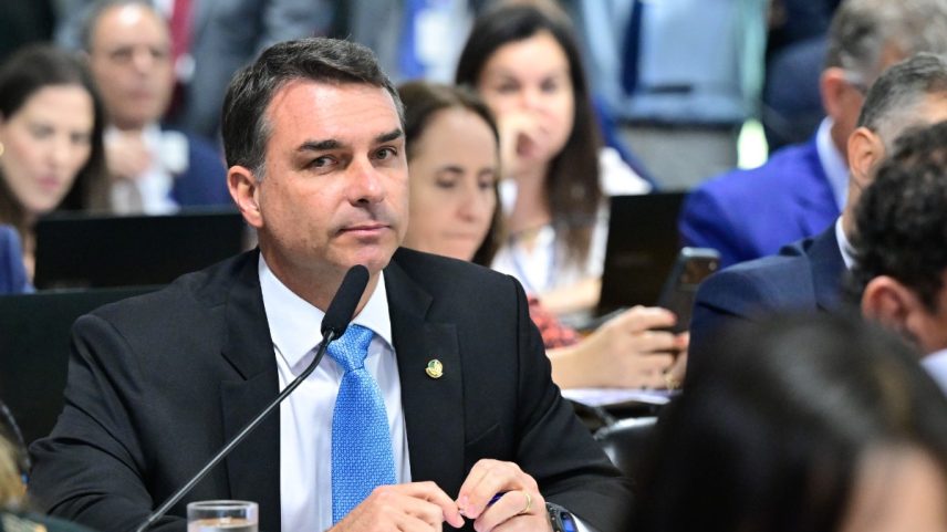 Senador e pré-candidato à presidência Flávio Bolsonaro