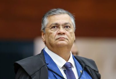 Dino decide repassar taxa à CVM e proíbe retenção pelo Tesouro