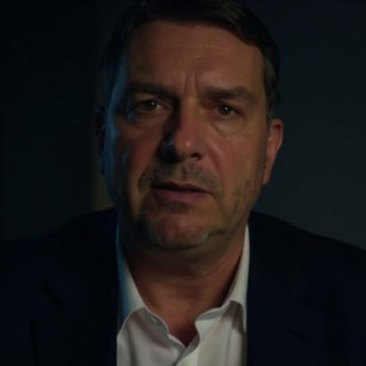 Empresa do ex-marqueteiro de Flávio Bolsonaro recebeu mais de R$ 80 milhões
