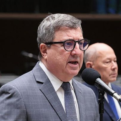 Deputado pede suspensão de leilão de energia e investigação da PF