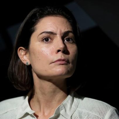 Michelle Bolsonaro volta a criticar o apoio da direita a Ciro Gomes