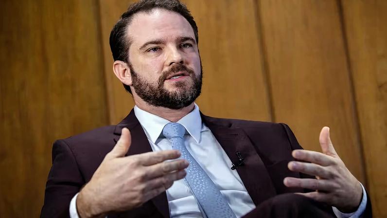 Dario Durigan, ministro da Fazenda: Saque limitado do FGTS dentro do programa de renegociação vinculado ao pagamento das dívidas — Foto: Washington Costa/MF