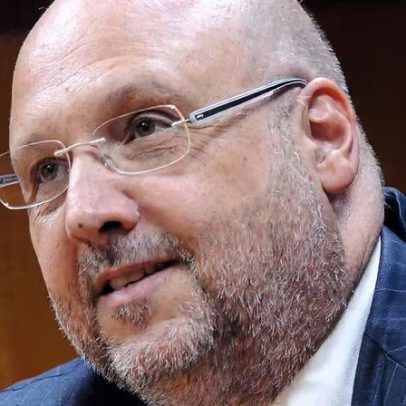 Críticos temem maior influência política na CVM