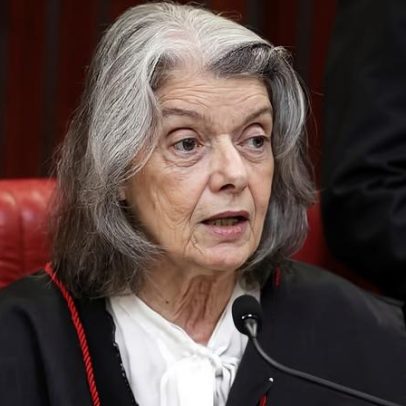 Cármen Lúcia renuncia ao TSE; Toffoli é eleito