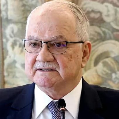 Presidente do STF e do Senado discutem proposta para regular salários de juízes